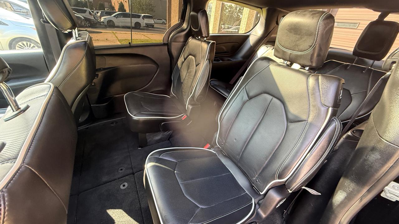 Chrysler Pacifica Limited 2026