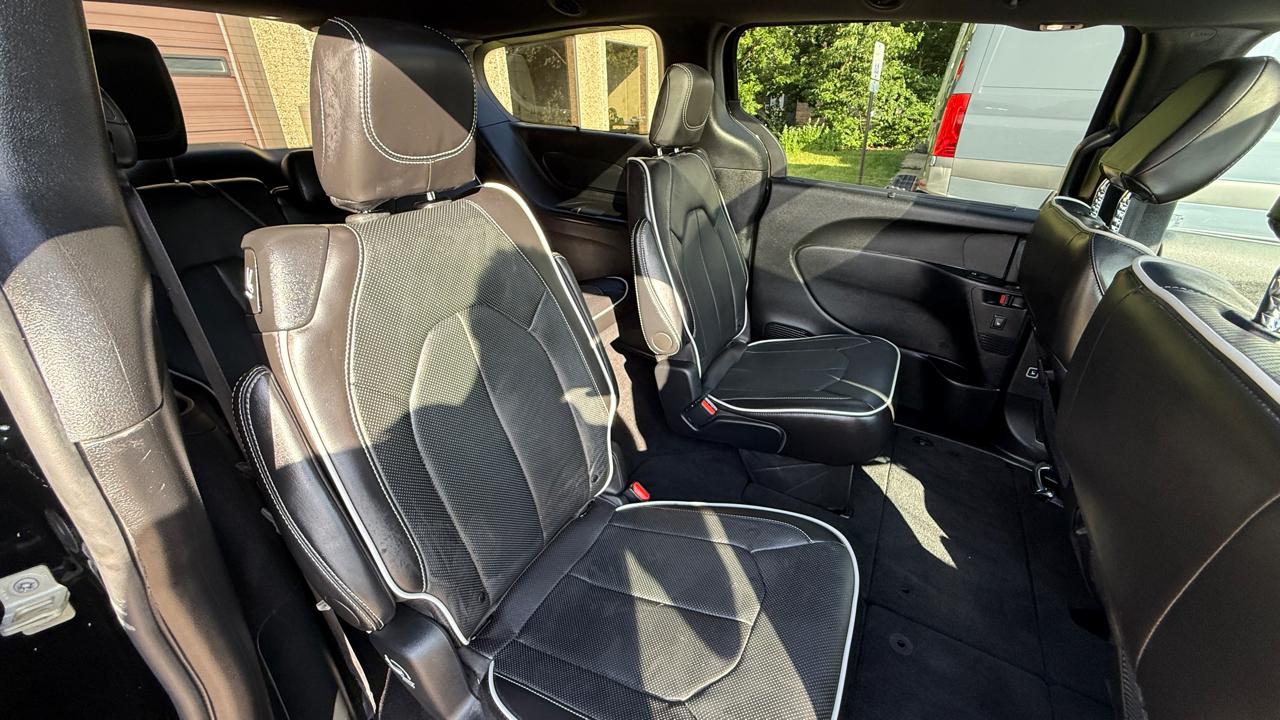 Chrysler Pacifica Limited 2026
