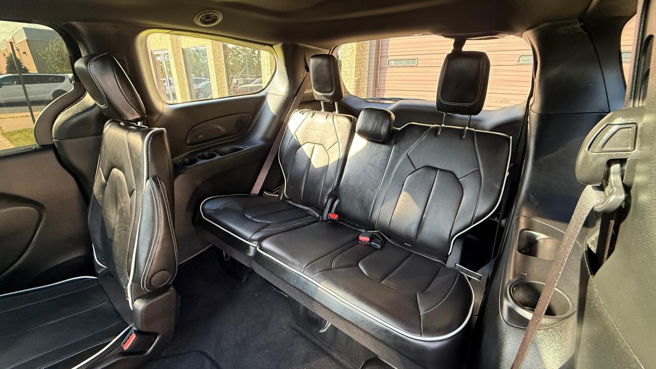 Chrysler Pacifica Limited 2026