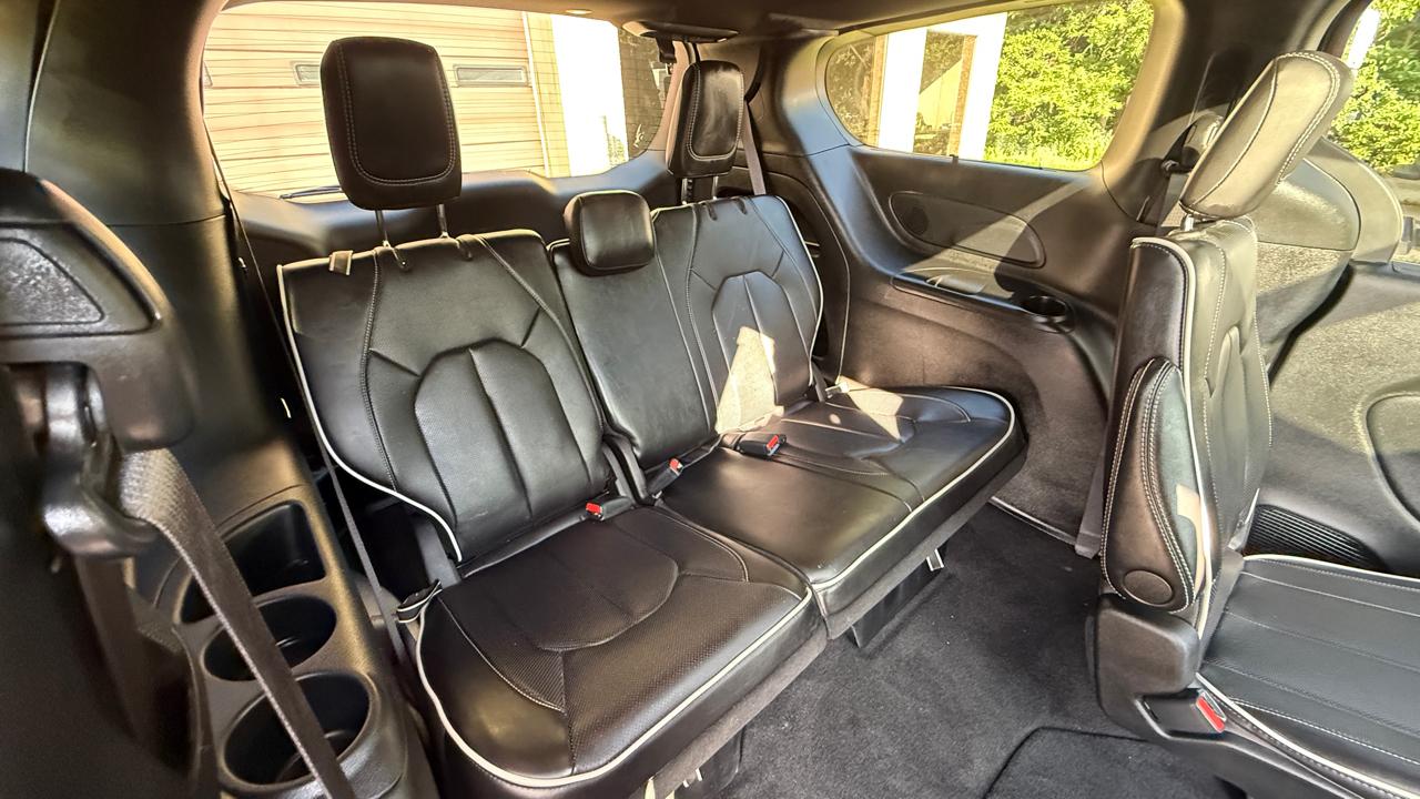 Chrysler Pacifica Limited 2026
