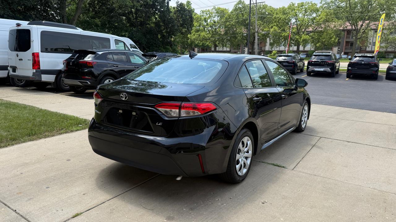 Toyota Corolla LE 2025