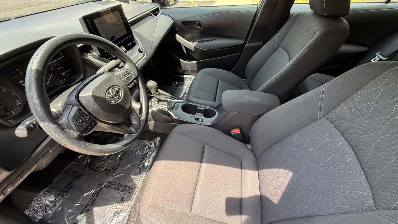 Toyota Corolla LE 2025