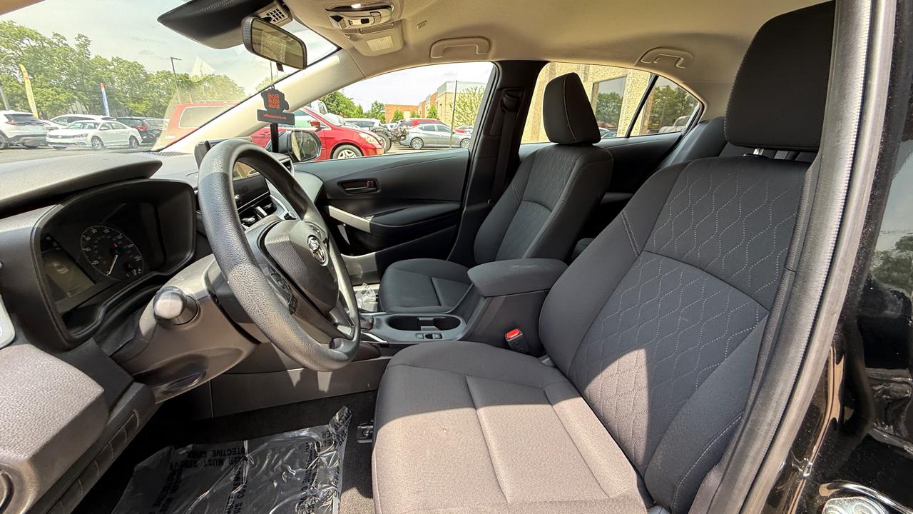 Toyota Corolla LE 2025