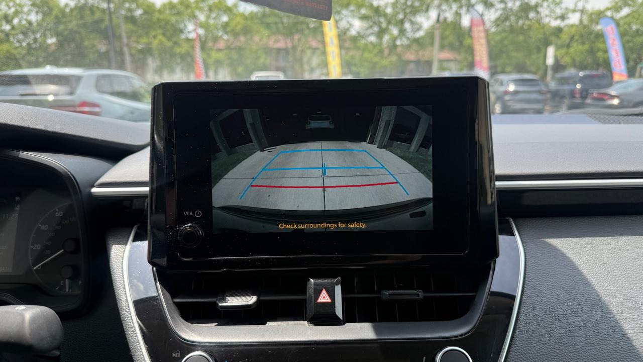 Toyota Corolla LE 2025