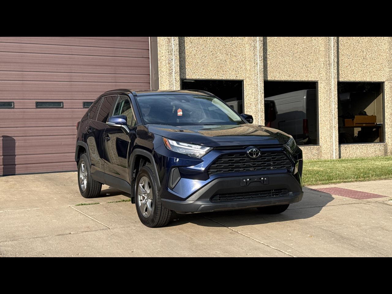 Toyota RAV4 XLE AWD 2023