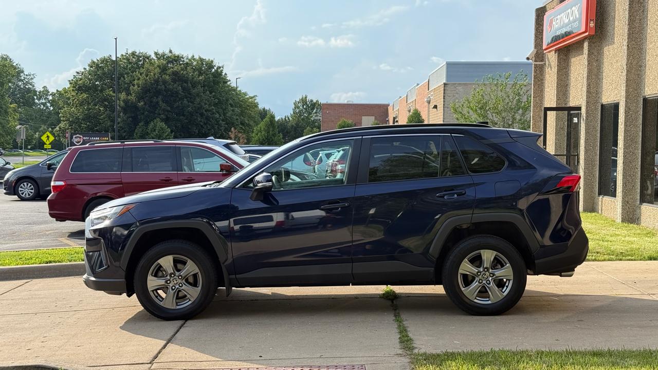 Toyota RAV4 XLE AWD 2023