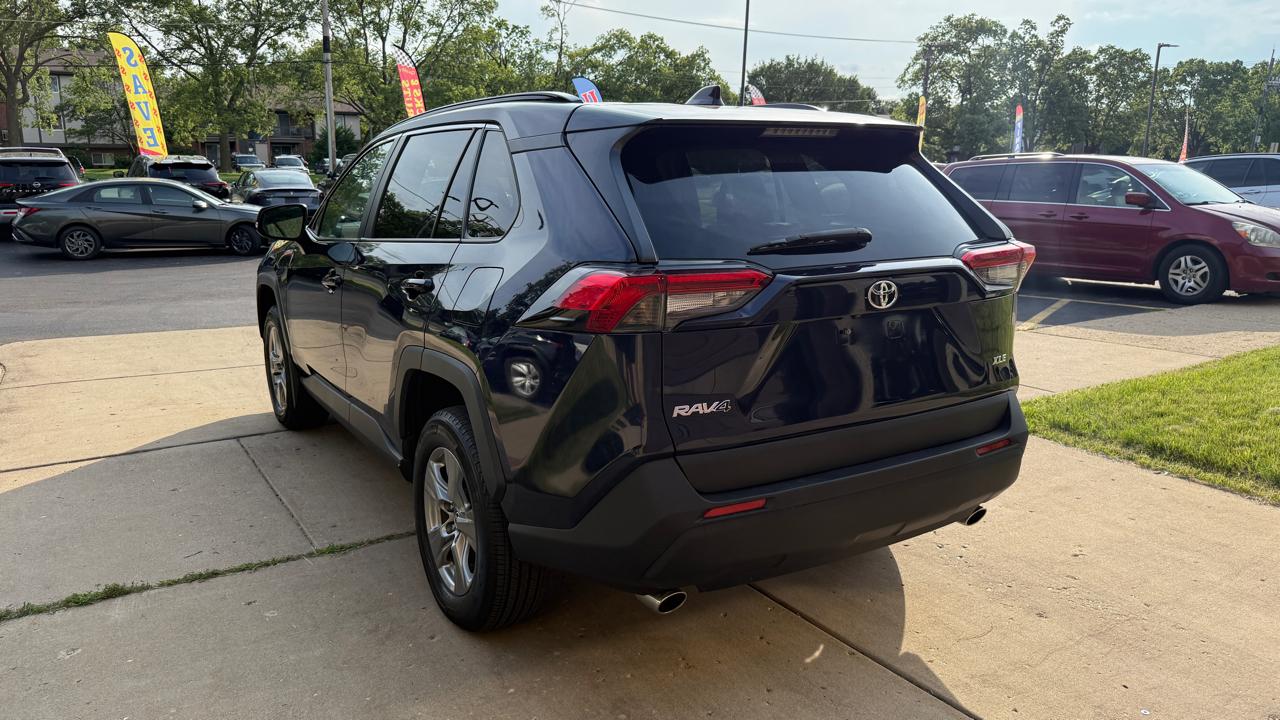 Toyota RAV4 XLE AWD 2023