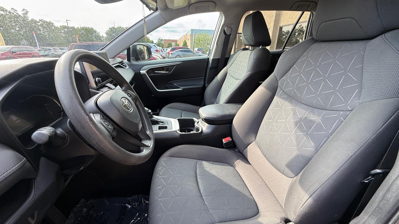 Toyota RAV4 XLE AWD 2023
