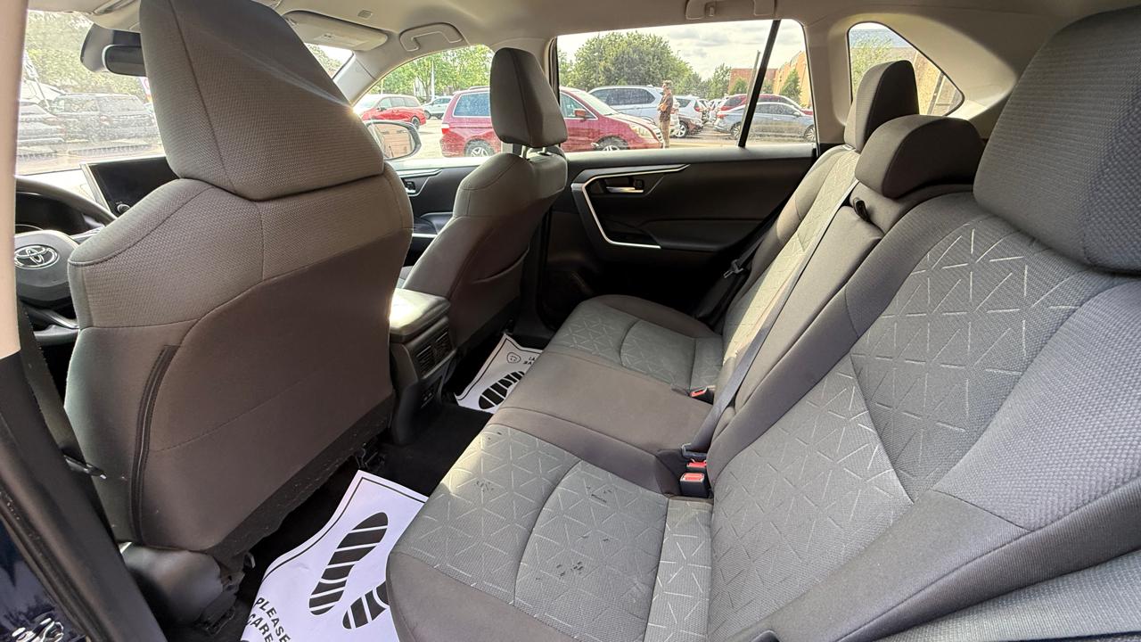 Toyota RAV4 XLE AWD 2023