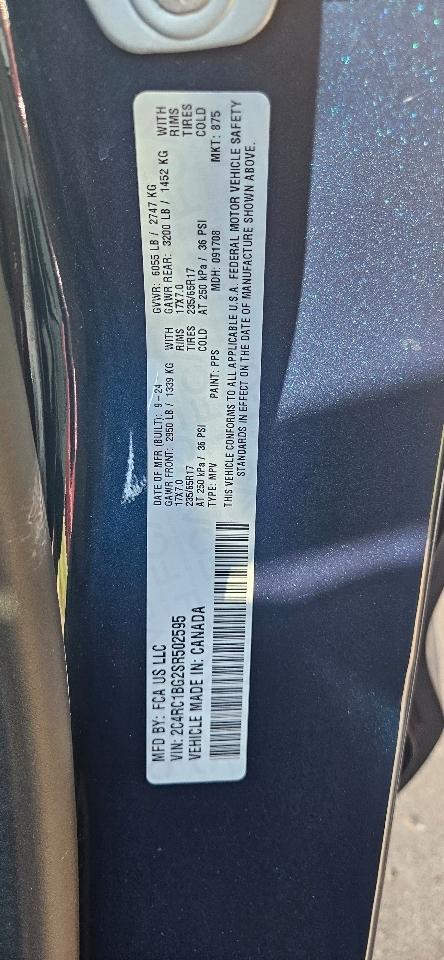 Chrysler Pacifica Select 2025