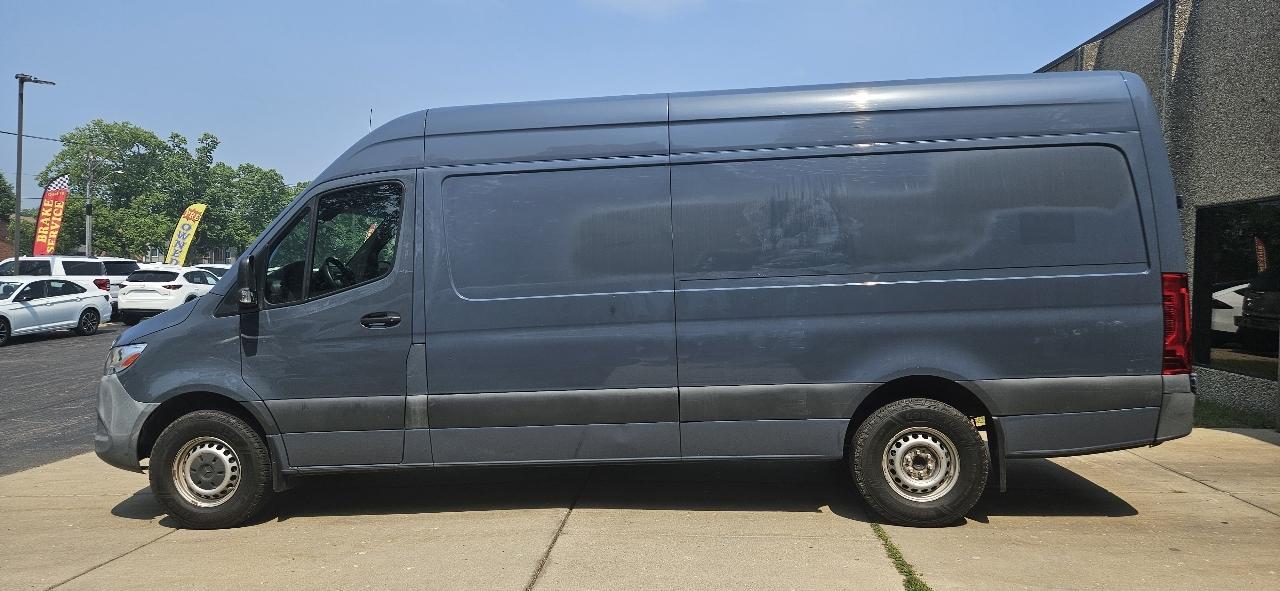Mercedes-Benz Sprinter 3500 Wagon High Roof 170-in. WB 2019