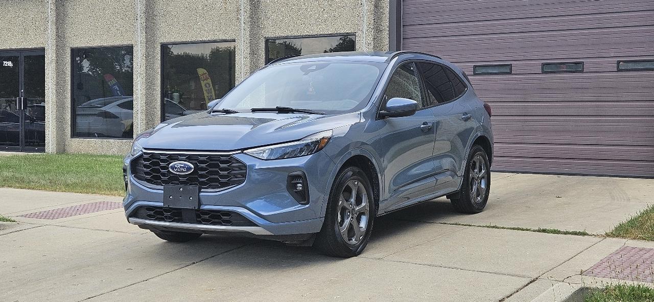 Ford Escape ST-Line Select  Hybrid AWD 2024