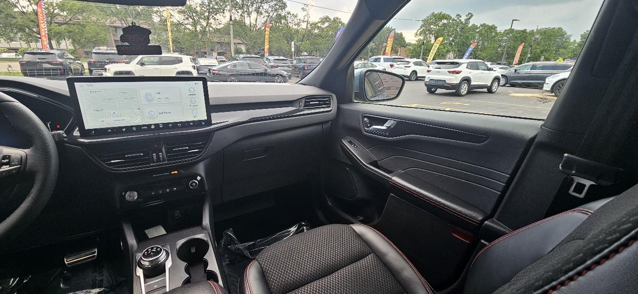 Ford Escape ST-Line Select  Hybrid AWD 2024