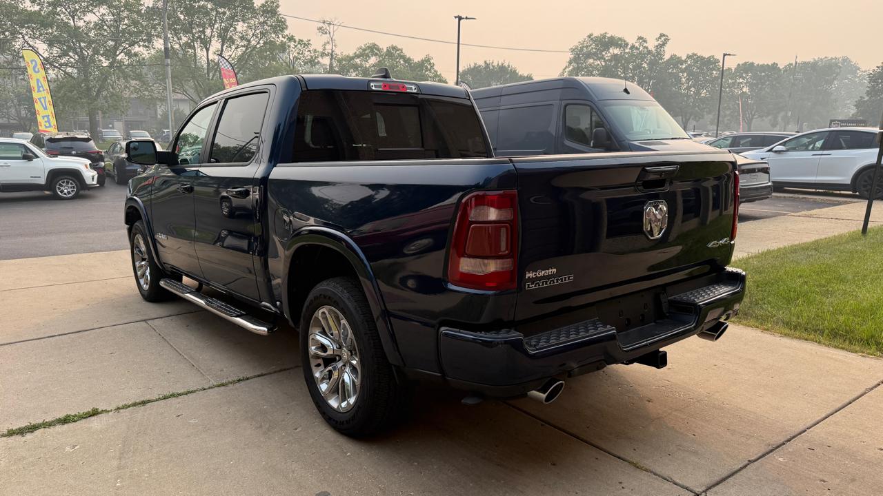 RAM 1500 Laramie Crew Cab SWB 4WD 2021
