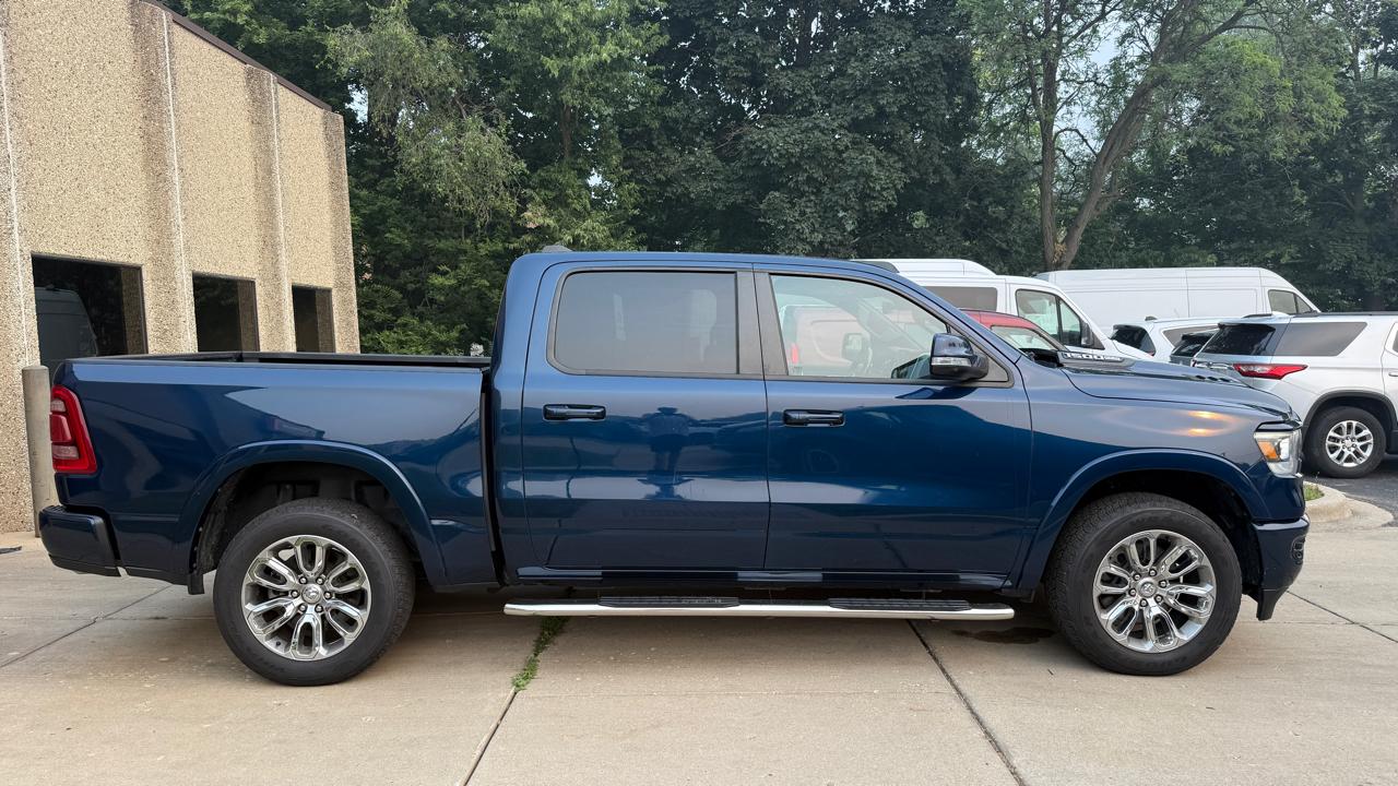 RAM 1500 Laramie Crew Cab SWB 4WD 2021