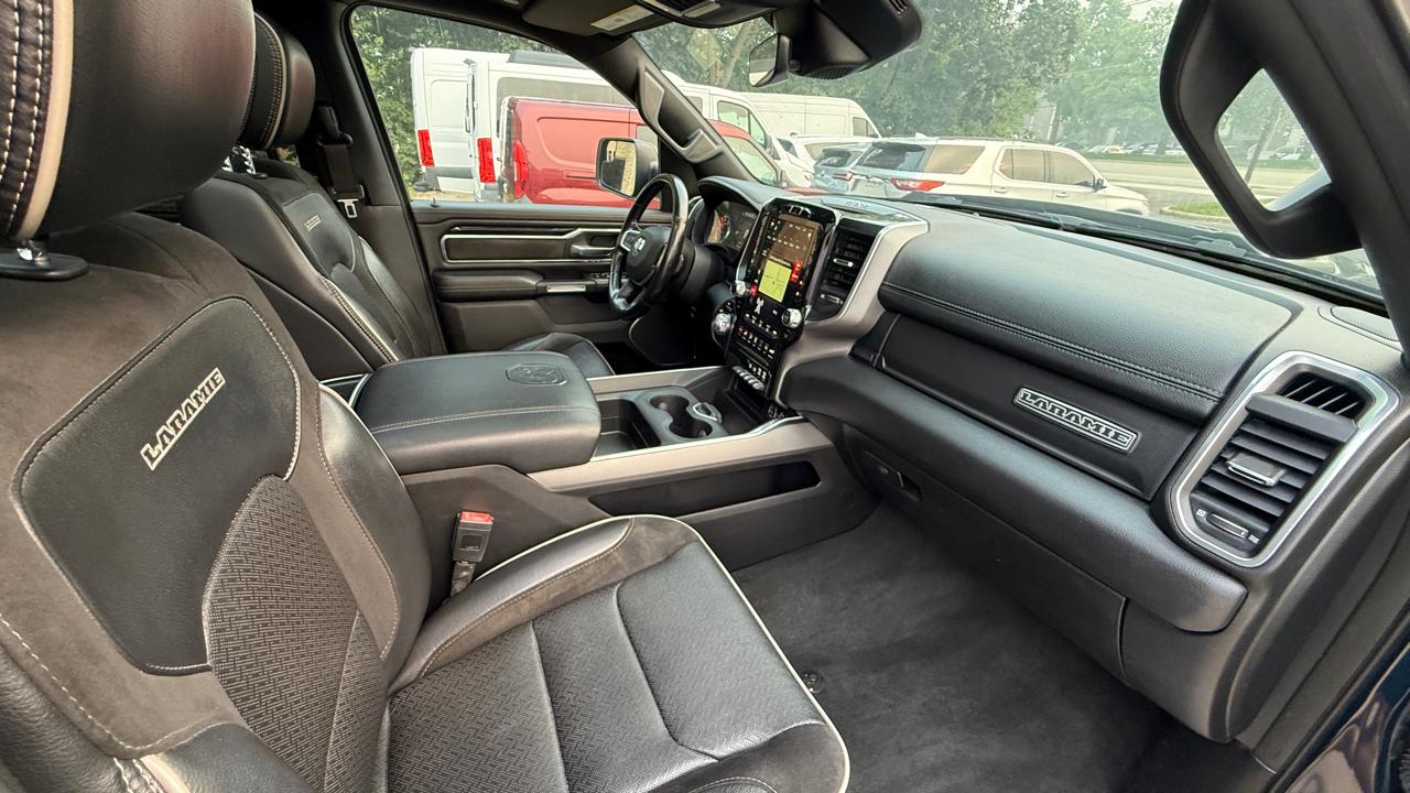 RAM 1500 Laramie Crew Cab SWB 4WD 2021