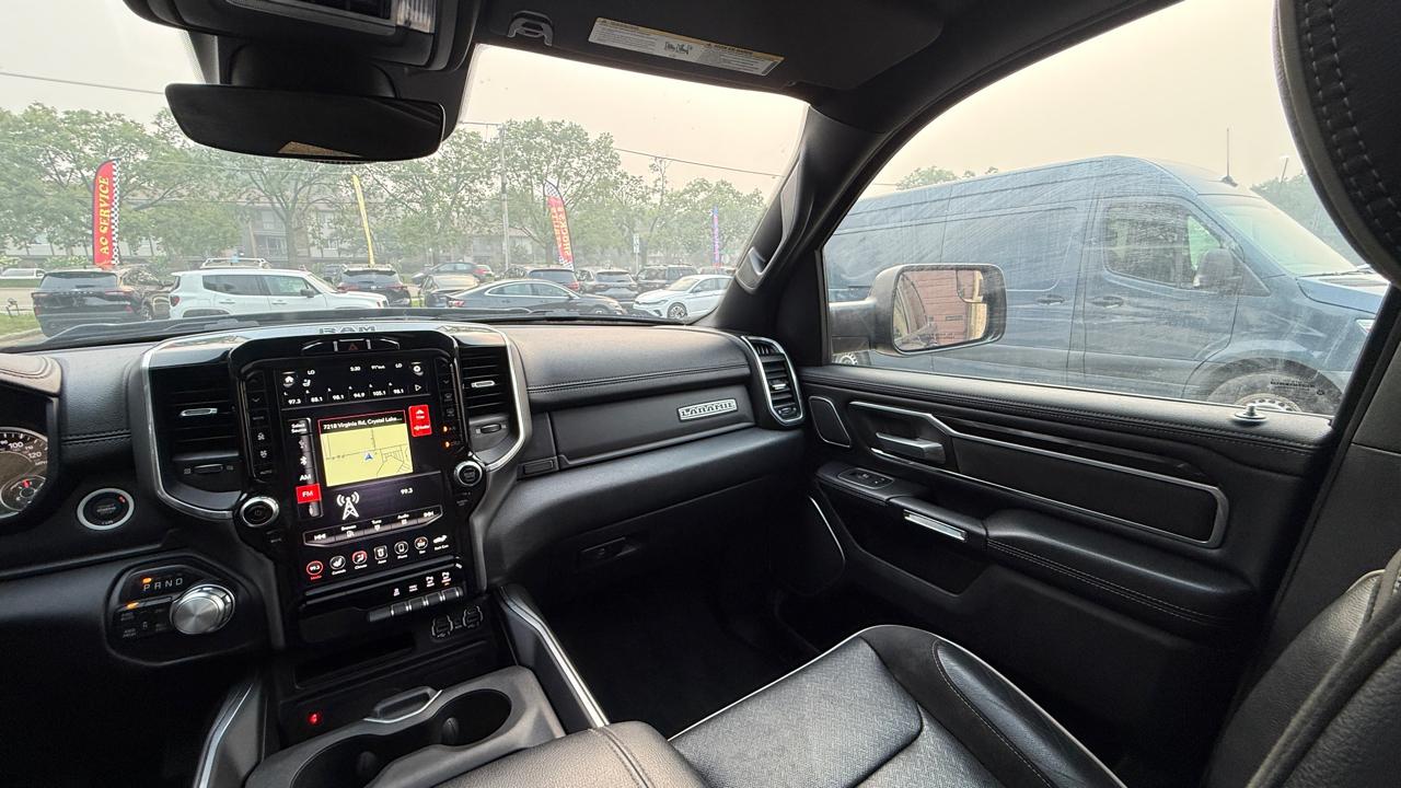 RAM 1500 Laramie Crew Cab SWB 4WD 2021