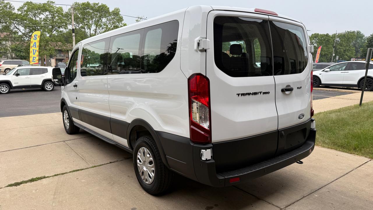 Ford Transit 350 Wagon Low Roof XL w/Sliding Pass. 148-in. WB 2026