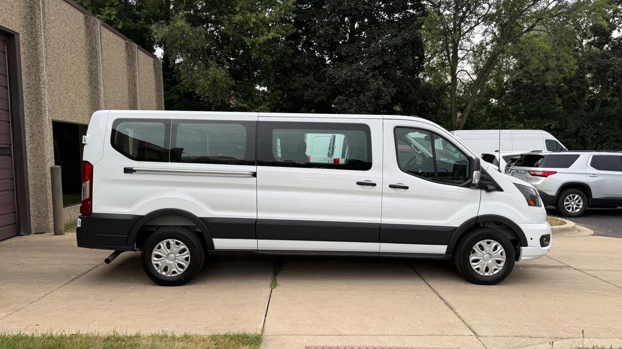 Ford Transit 350 Wagon Low Roof XL w/Sliding Pass. 148-in. WB 2026