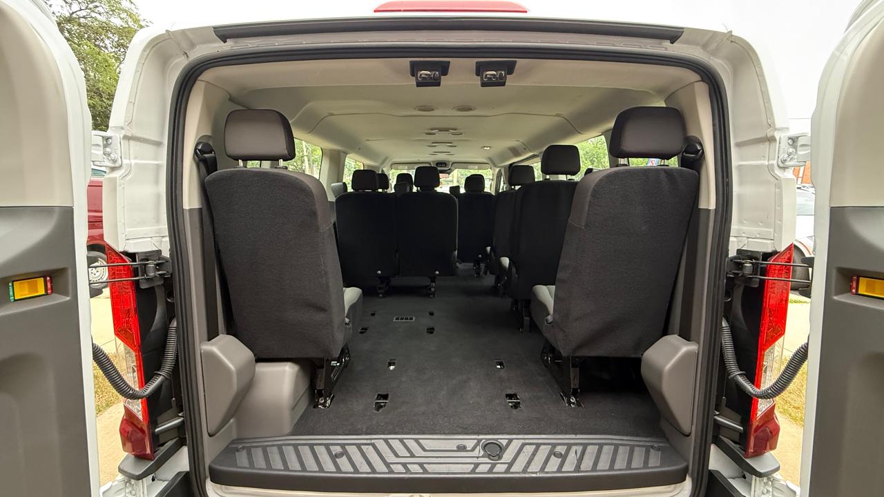 Ford Transit 350 Wagon Low Roof XL w/Sliding Pass. 148-in. WB 2026