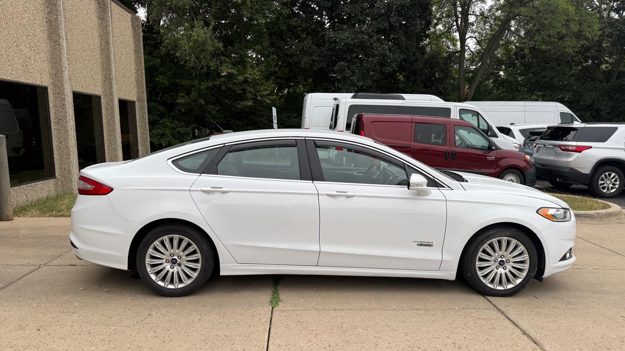 Ford Fusion Energi SE 2016