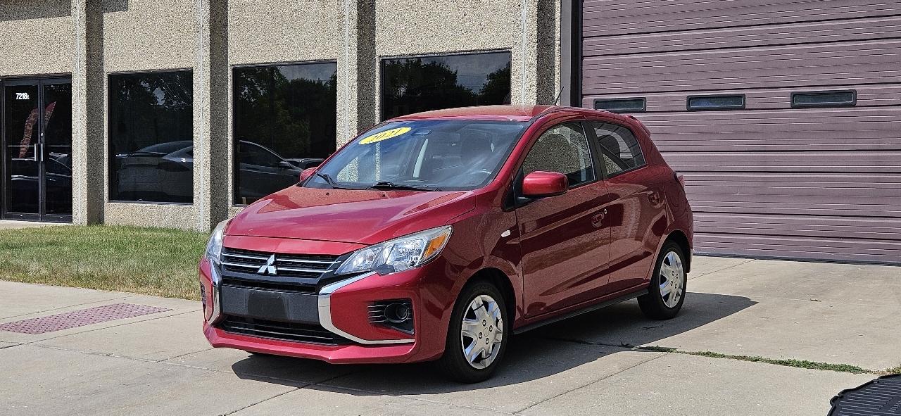 Mitsubishi Mirage ES CVT 2021