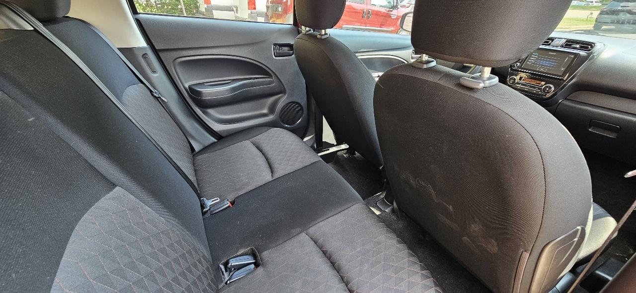 Mitsubishi Mirage ES CVT 2021