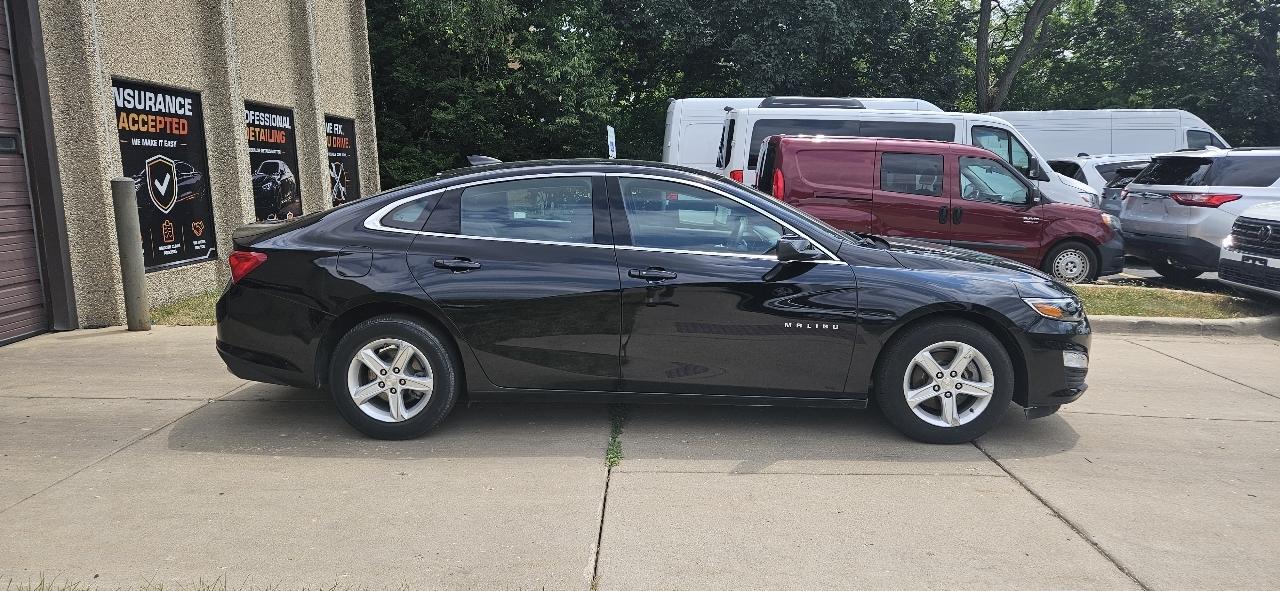 Chevrolet Malibu LS 2024