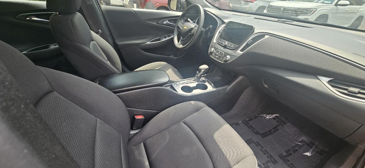 Chevrolet Malibu LS 2024