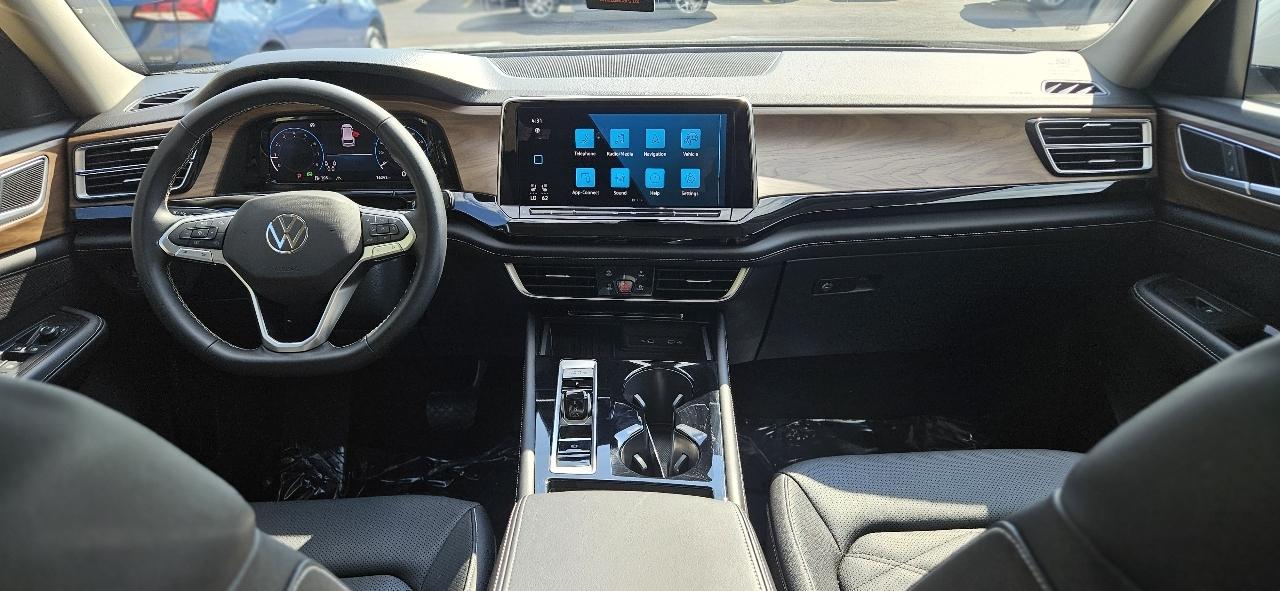 Volkswagen Atlas SE w/Technology 4MOTION 2025
