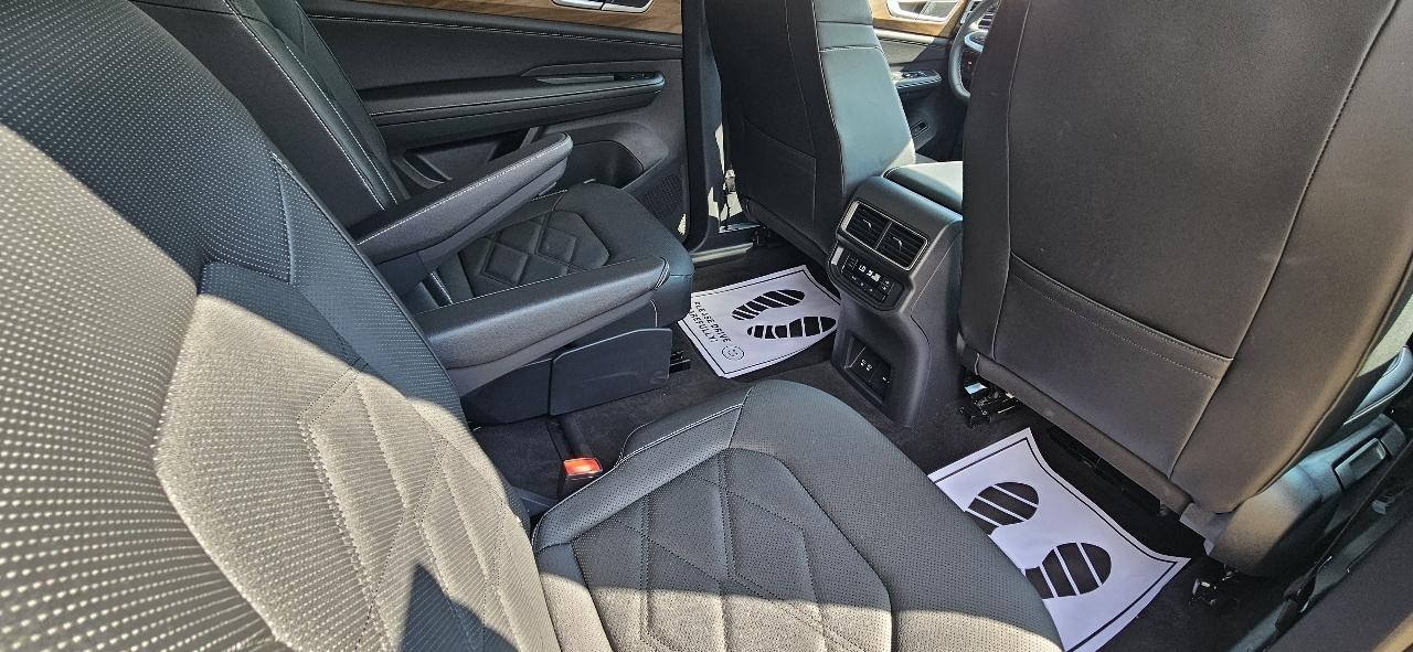 Volkswagen Atlas SE w/Technology 4MOTION 2025