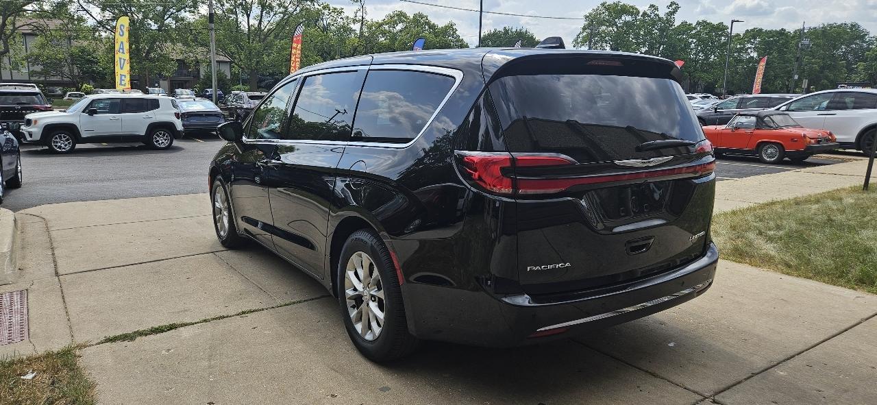 Chrysler Pacifica Limited 2026