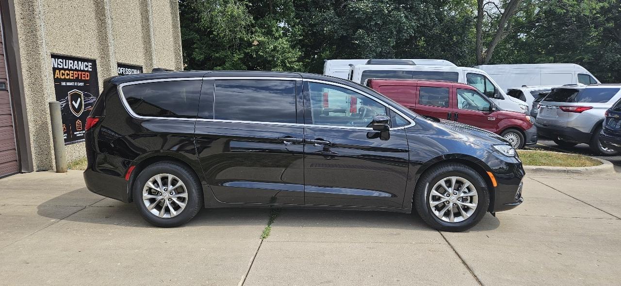 Chrysler Pacifica Limited 2026