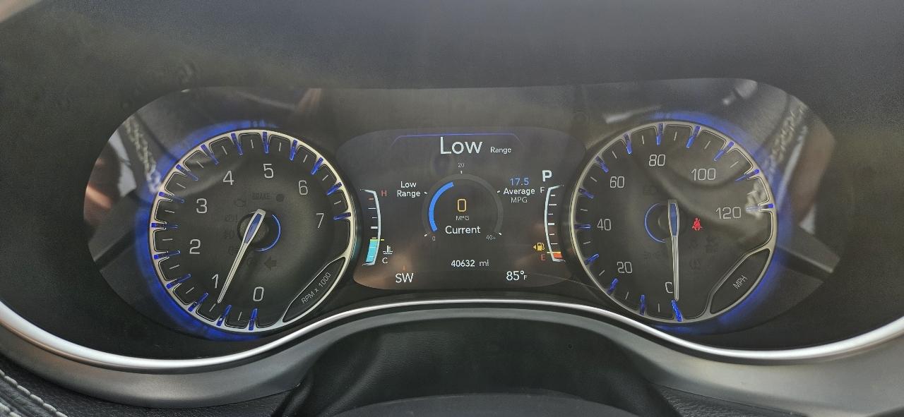 Chrysler Pacifica Limited 2026
