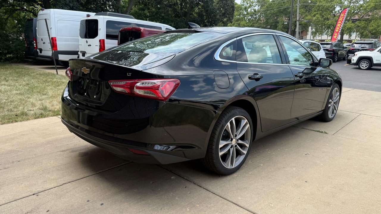 Chevrolet Malibu 2LT 2024