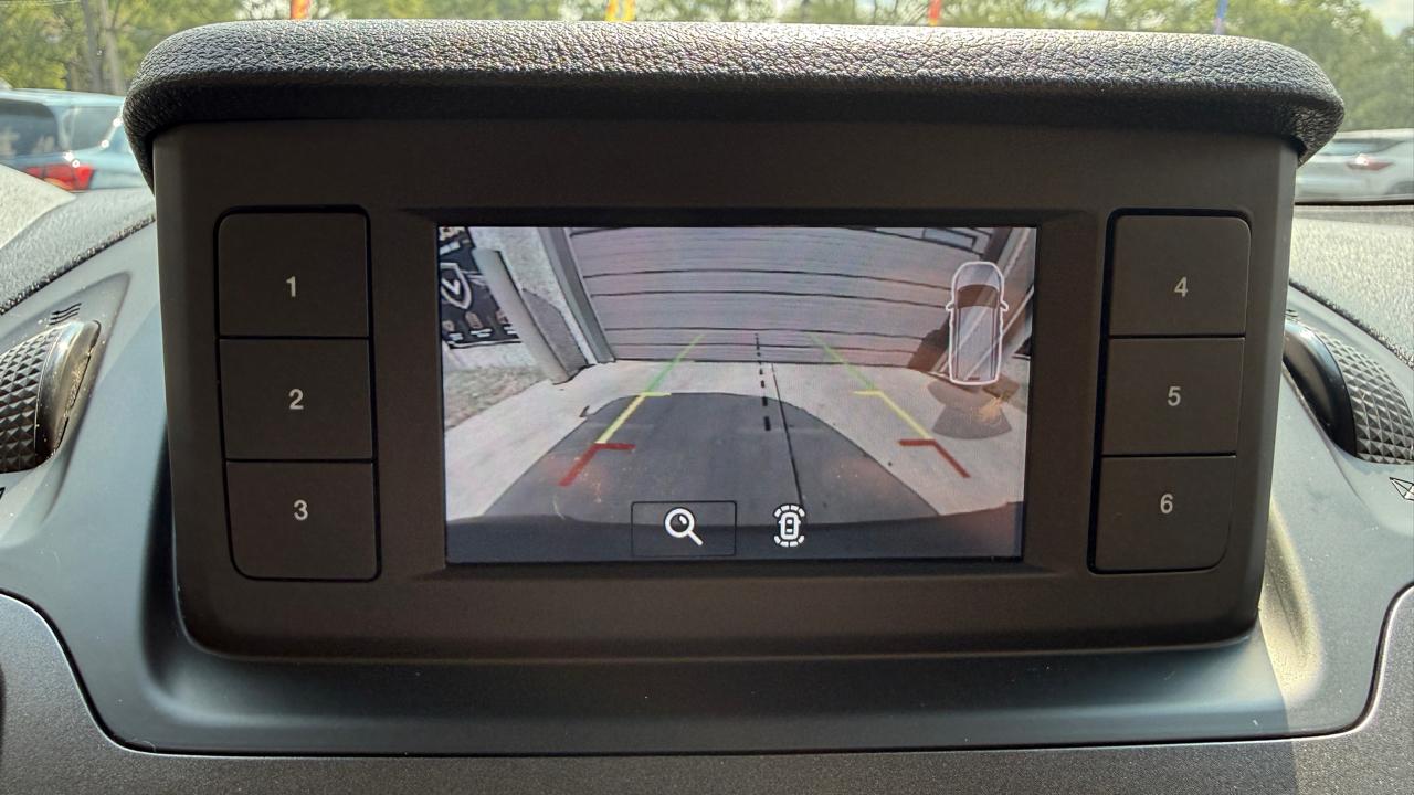 Ford Transit Connect Cargo Van XL LWB 2022