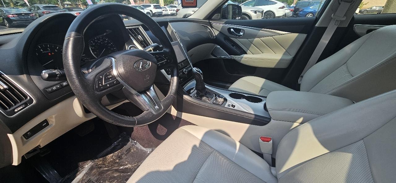 Infiniti Q50 3.0t LUXE AWD 2022
