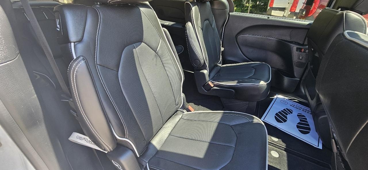 Chrysler Pacifica Limited 2026