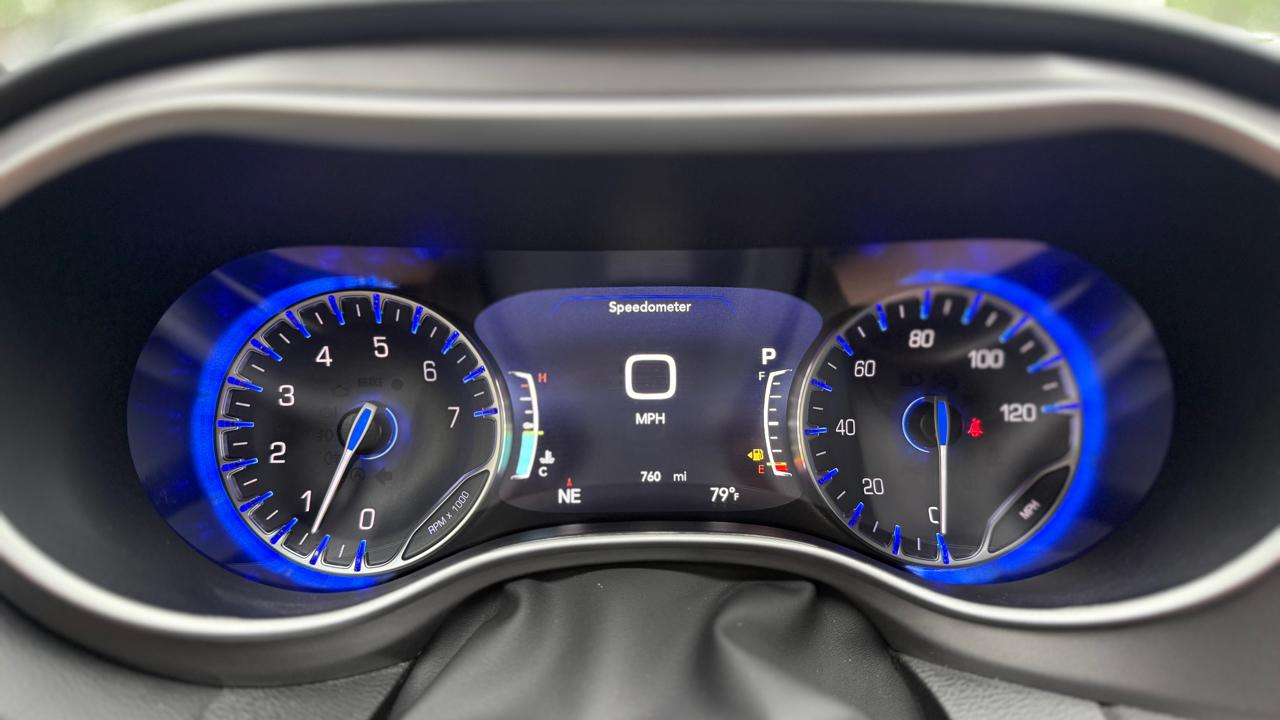 Chrysler Pacifica Select 2026