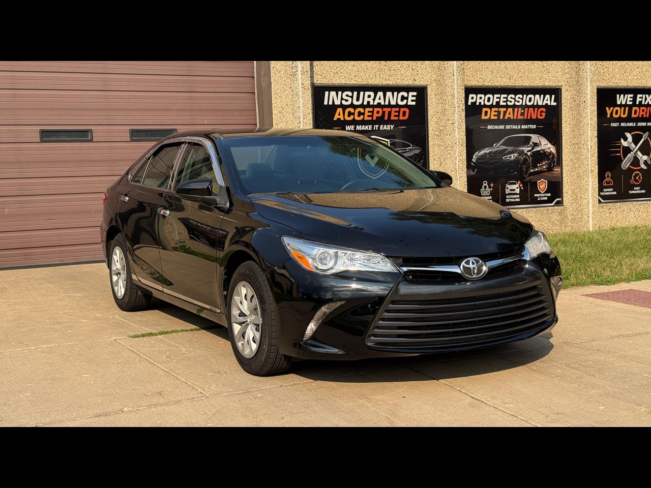 Toyota Camry XLE 2016