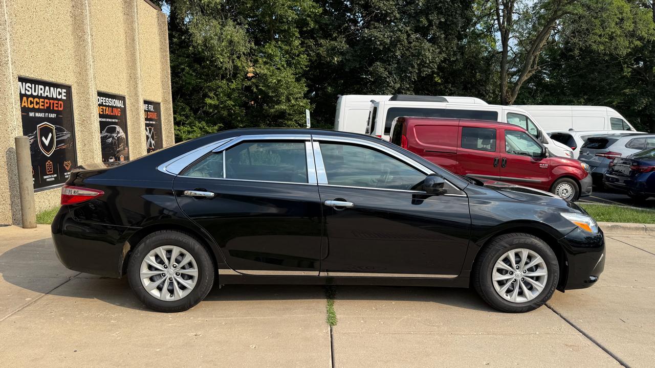 Toyota Camry XLE 2016