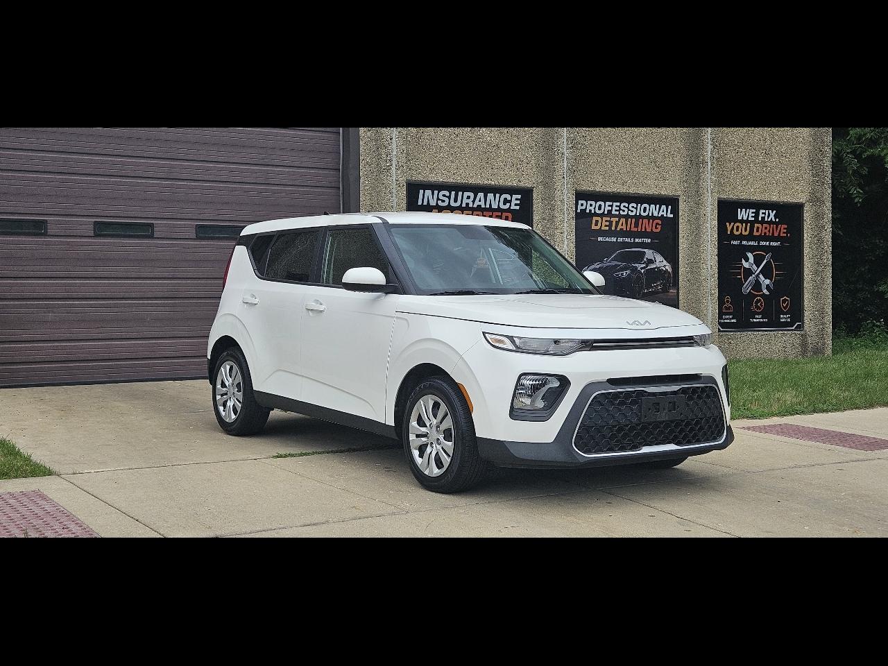 Kia Soul LX CVT 2022