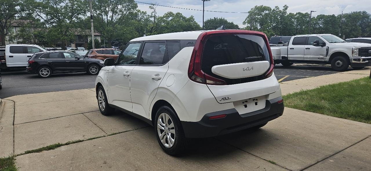 Kia Soul LX CVT 2022