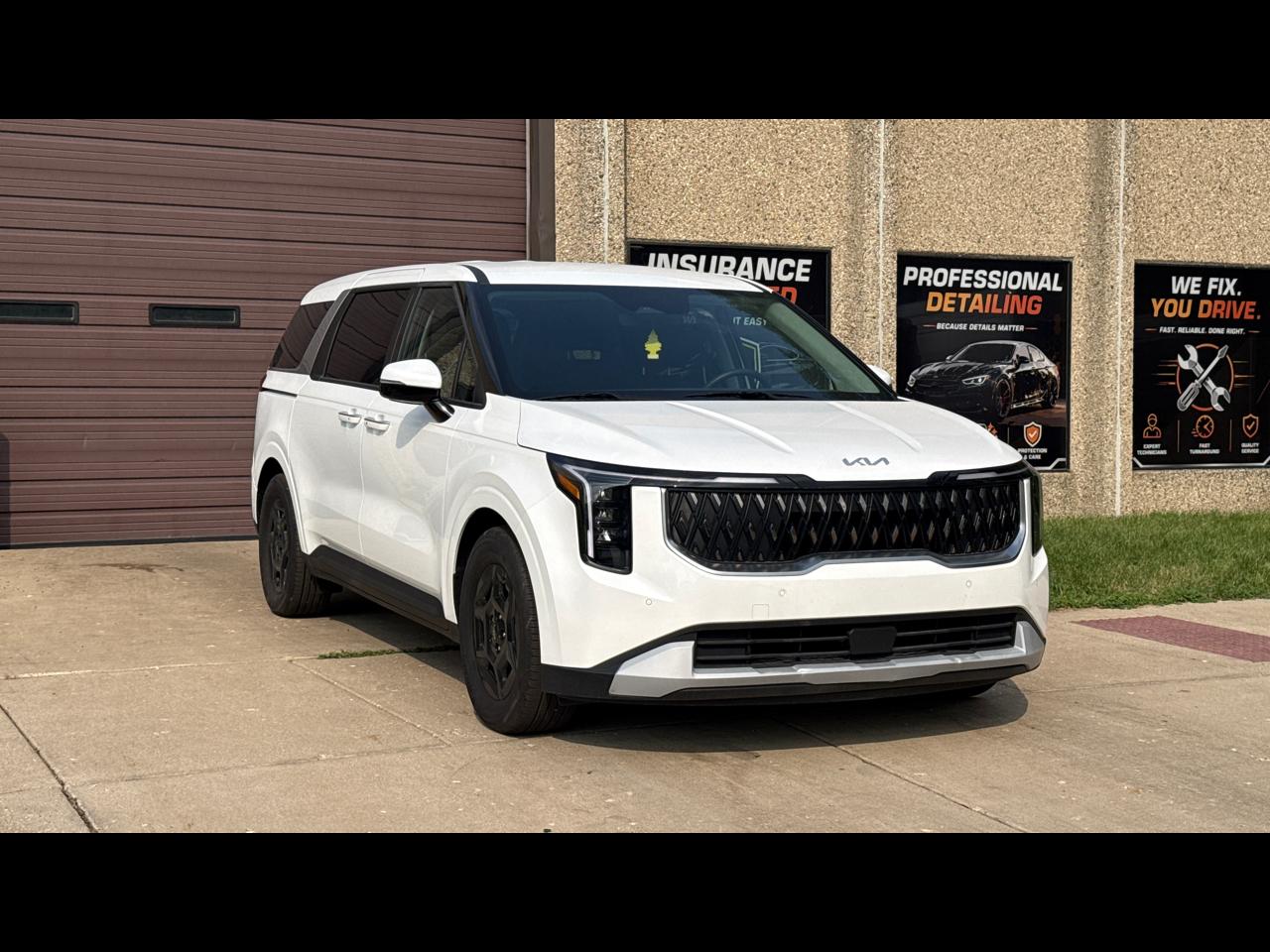 Kia Carnival LXS 2026