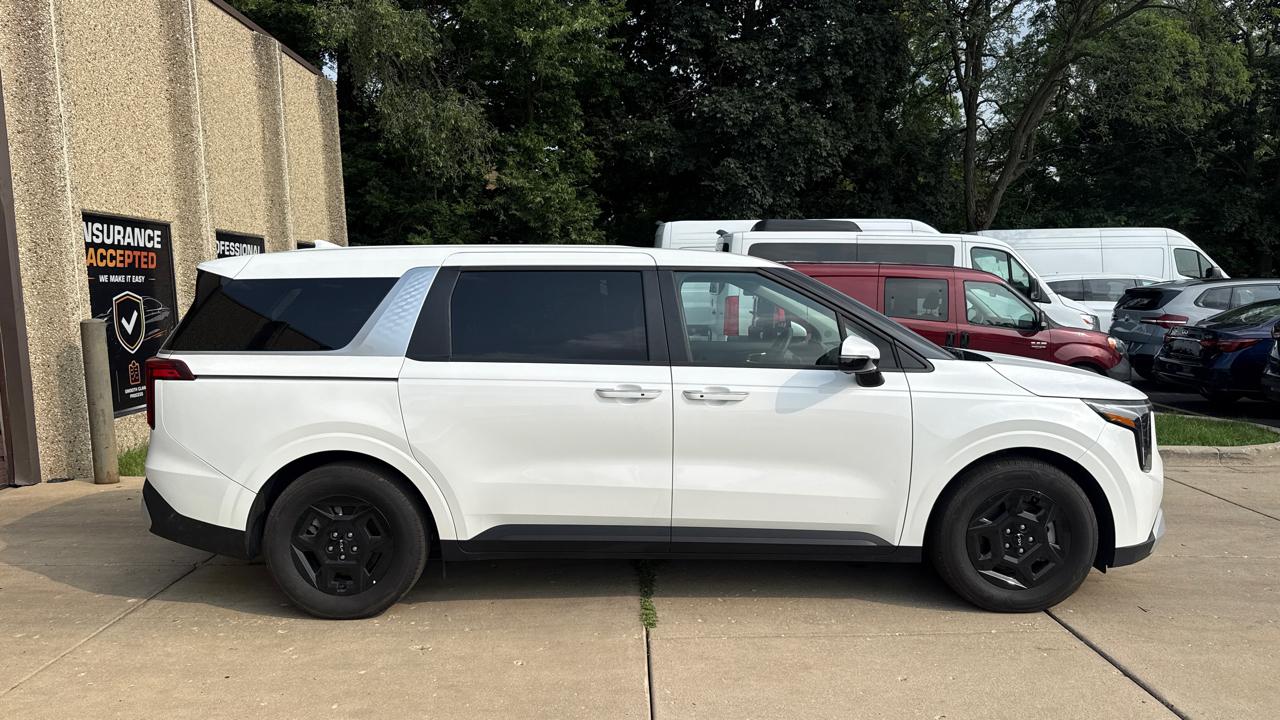 Kia Carnival LXS 2026