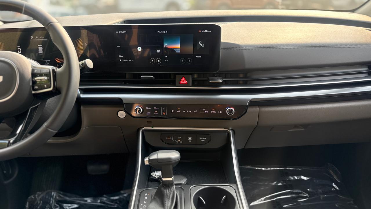 Kia Carnival LXS 2026
