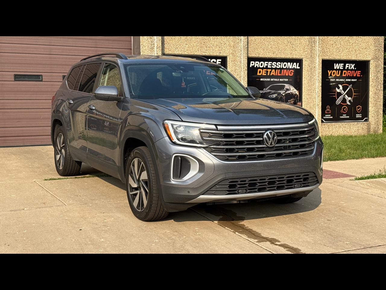 Volkswagen Atlas SE w/Technology 4MOTION 2025