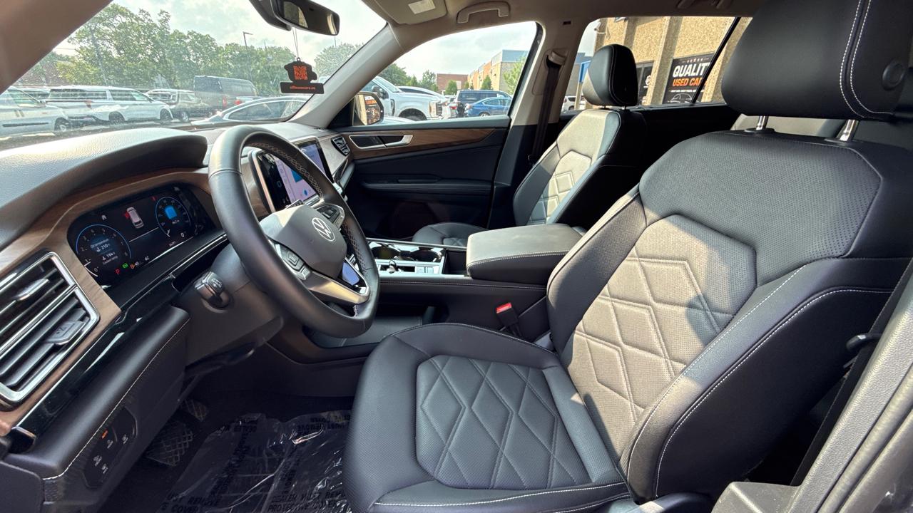Volkswagen Atlas SE w/Technology 4MOTION 2025