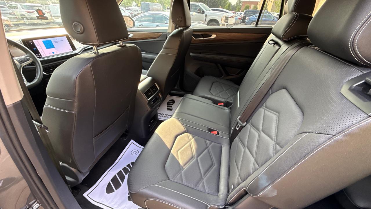 Volkswagen Atlas SE w/Technology 4MOTION 2025