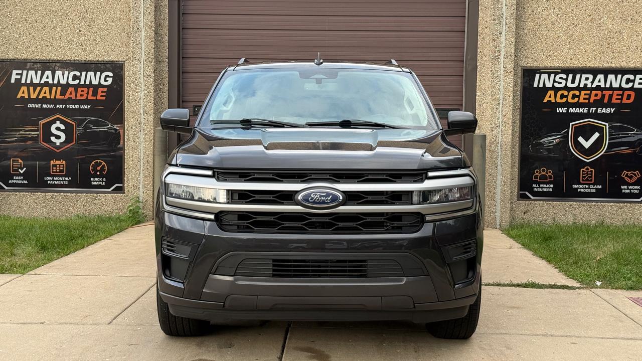 Ford Expedition XLT 4WD 2024